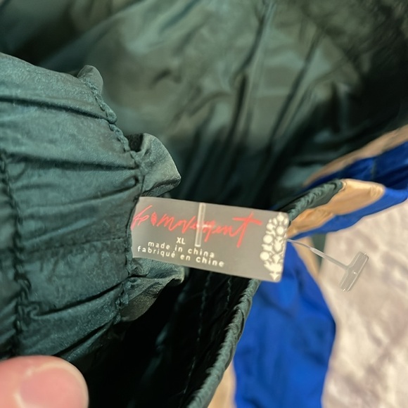 Free People Movement XLarge Green, Peach and Royal Blue Striped Track Pants - Picture 8 of 9